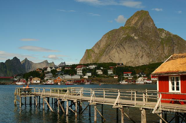Norwegia (1023).JPG - Lofoty - wyspa Meskenes (Reine)
